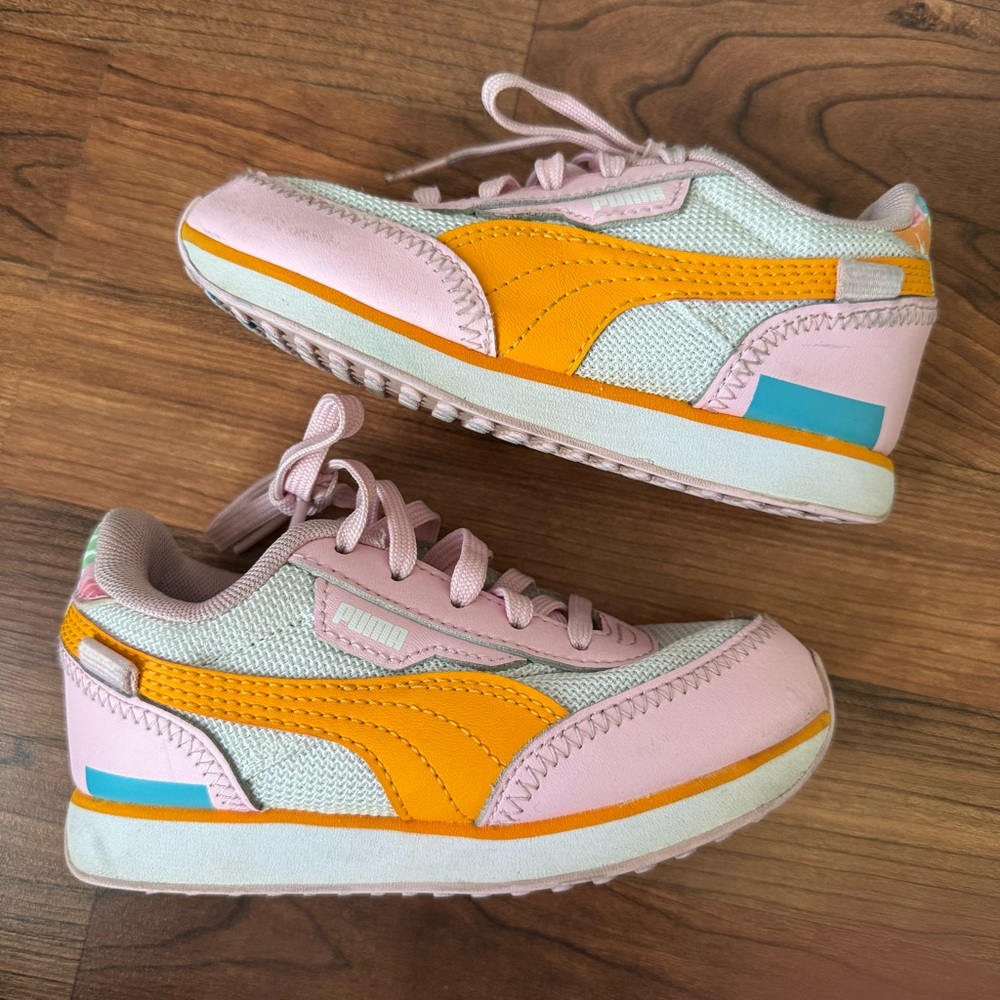 Puma | Kids Shoes - Pink and Orange Sneakers